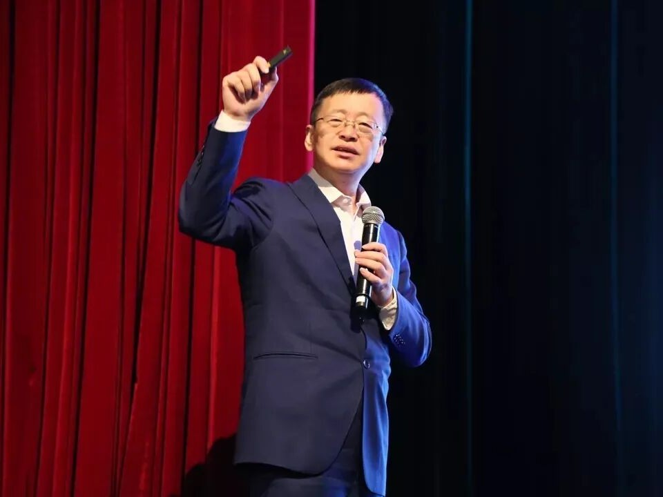 通知 | 邀您出席校友经济大讲堂第八讲暨第九期“科学精神与人文情怀"融合赋能大讲堂